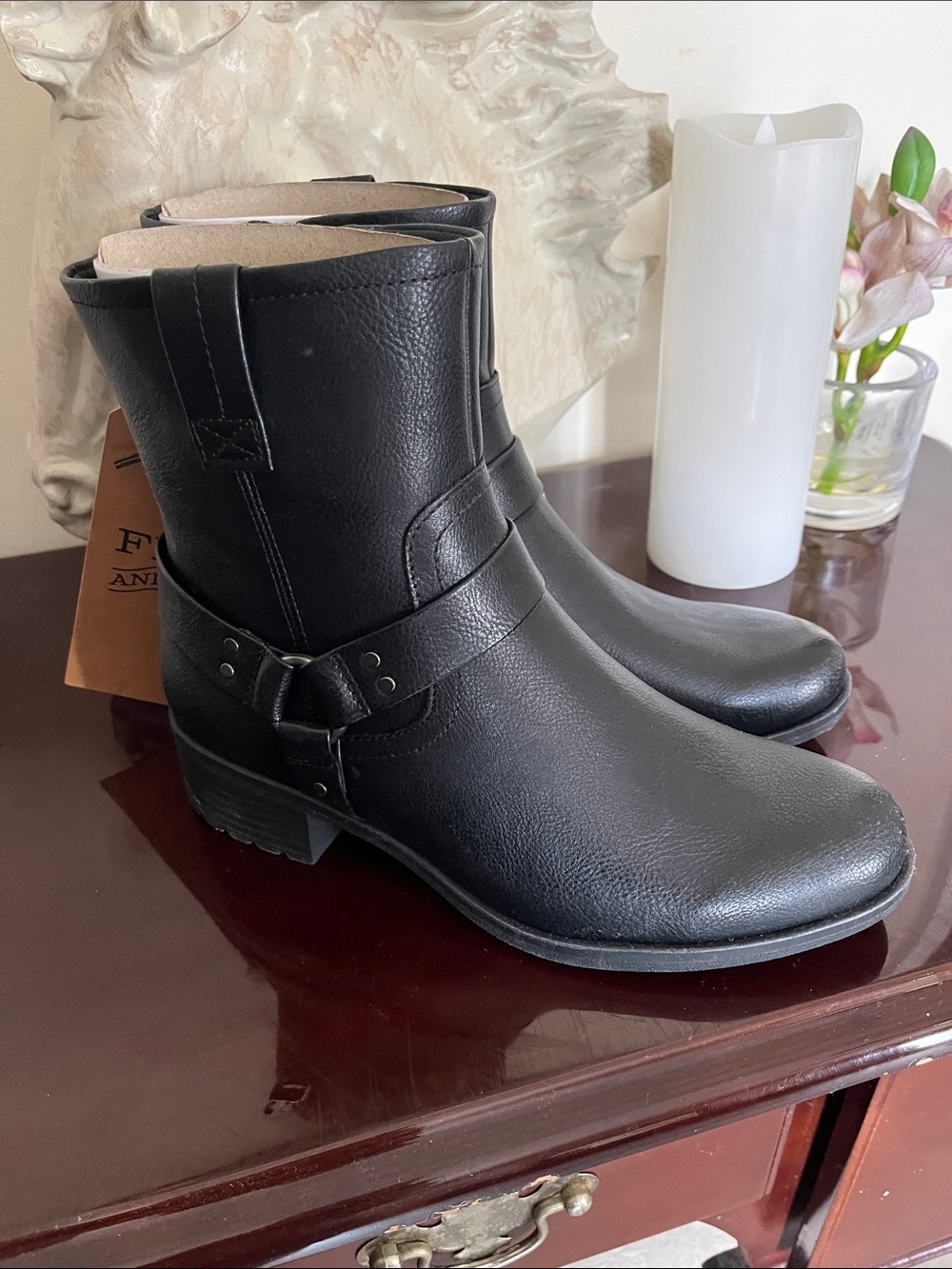 FRYE AND CO. Black Leather Harness Moto Boots